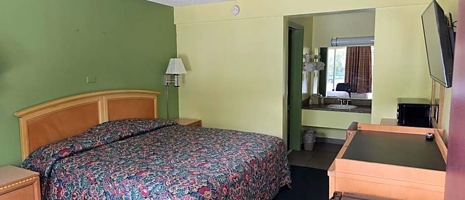 Travelers Inn Gainesville