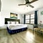 Silver Spray Motel
