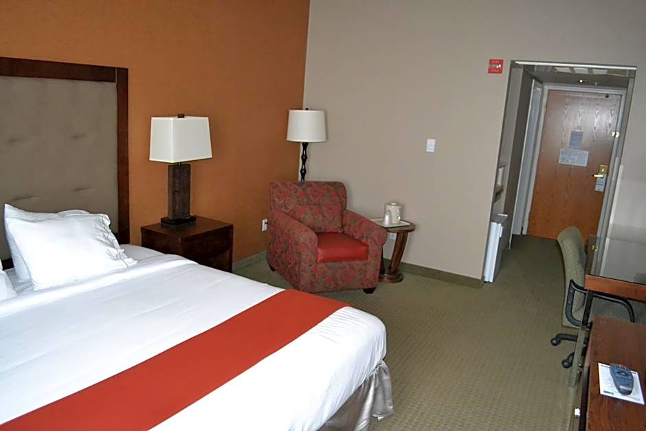 Holiday Inn Express & Suites Bozeman West By IHG