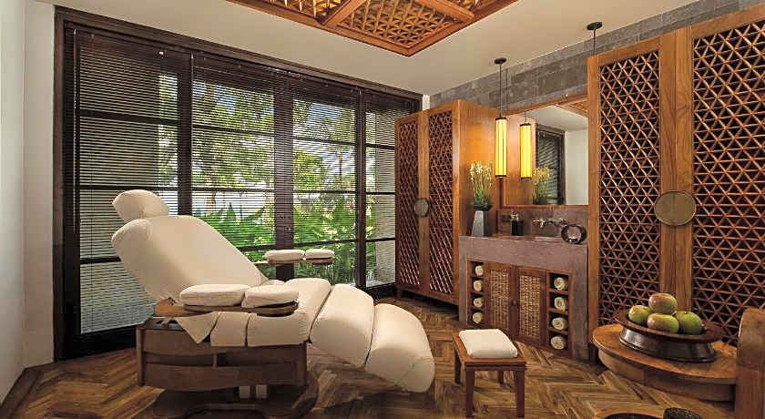 The Legian Seminyak, Bali
