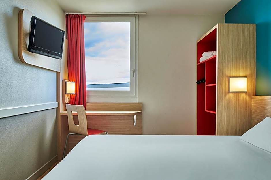 Premiere Classe Mont De Marsan - Saint-Avit