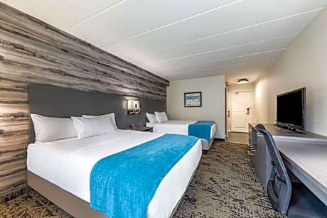 Queen Room with Two Queen Beds