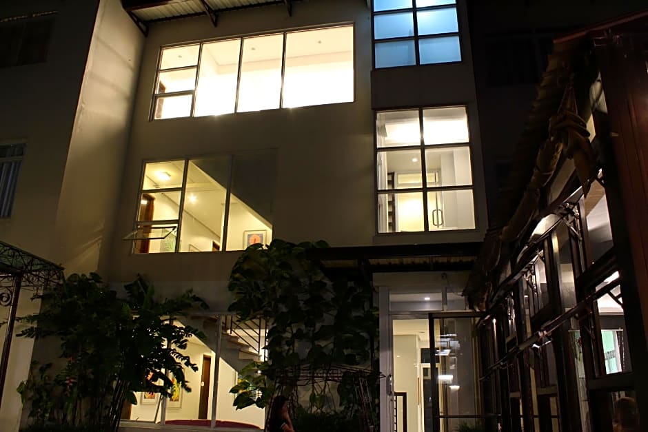 Purple Tree Bed and Breakfast