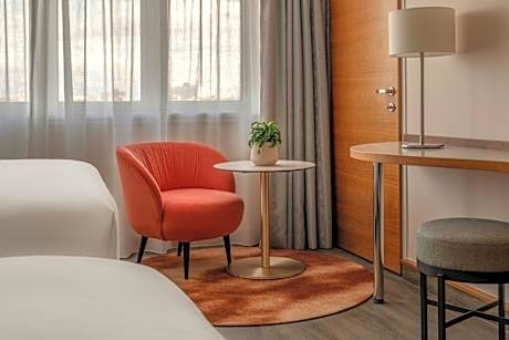 Executive Double Room with Two Double Beds - M Club Lounge Access