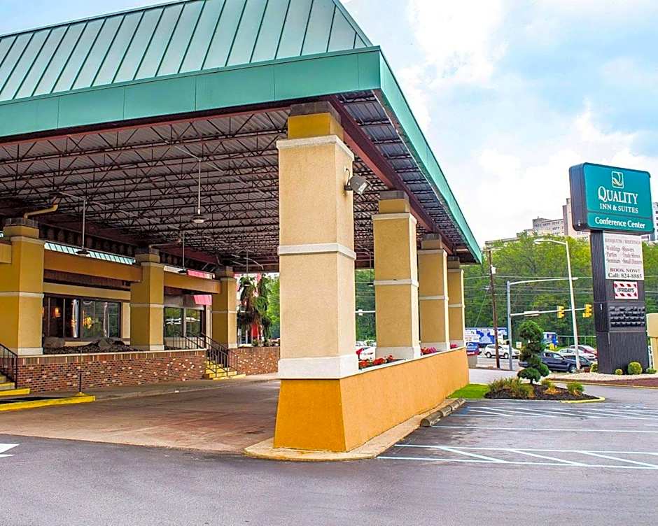 Wilkes-Barre Inn & Suites