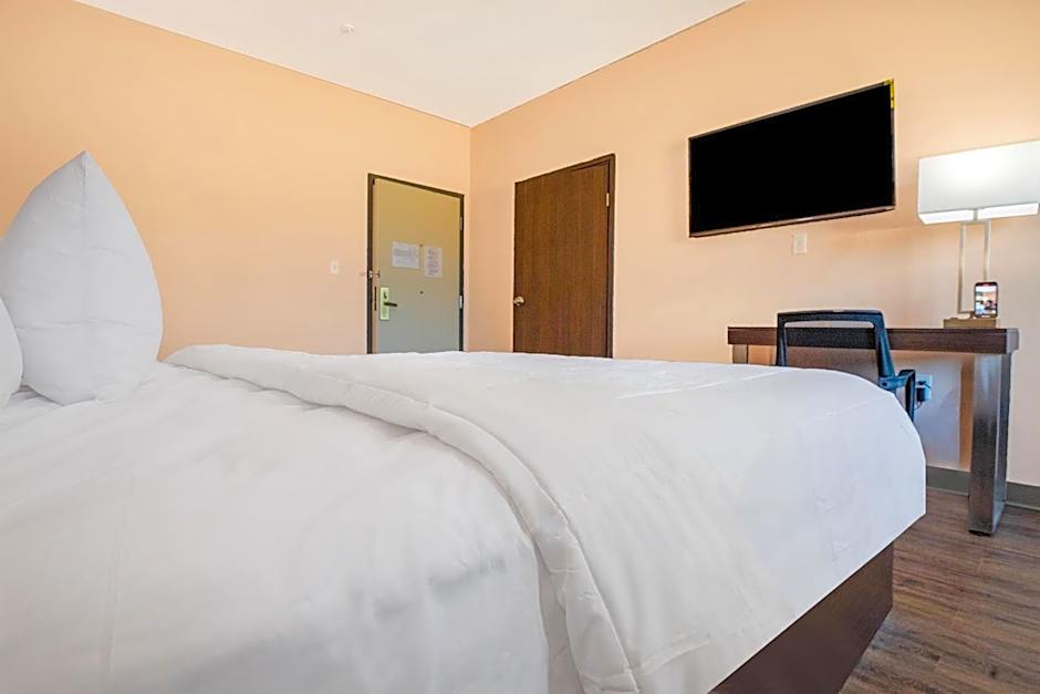 OYO Hotel Adairsville Calhoun South I-75