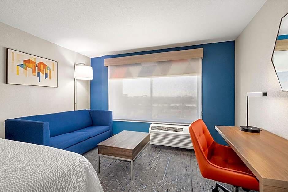 Holiday Inn Express & Suites - Phoenix West - Tolleson By IHG