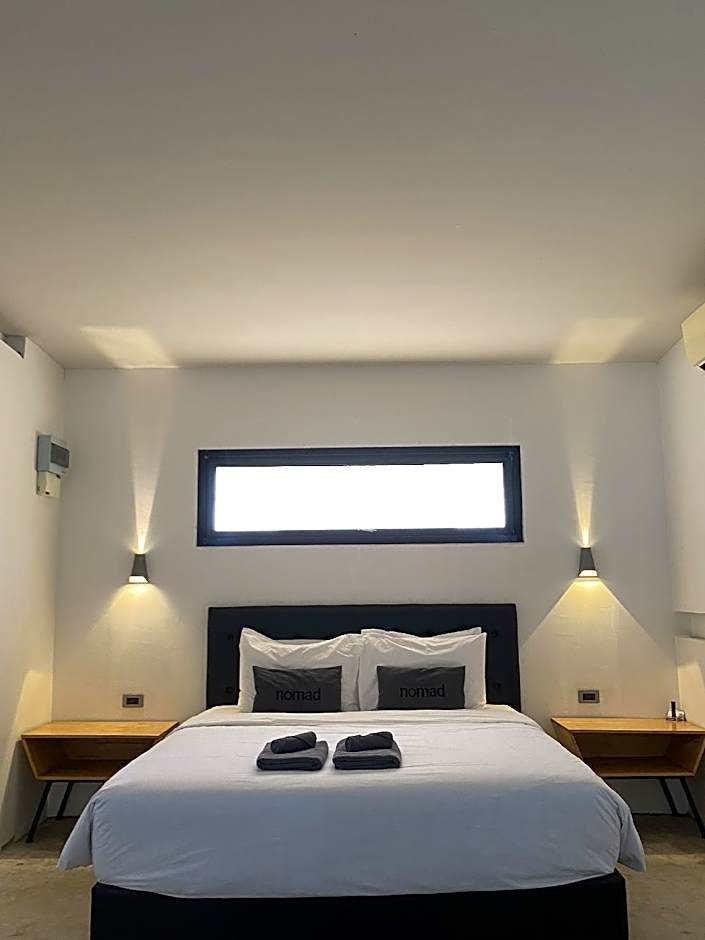 Nomad – Pattaya, DC