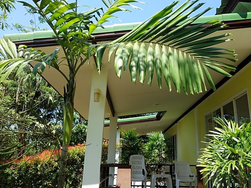 Khaolak Hillside Villa