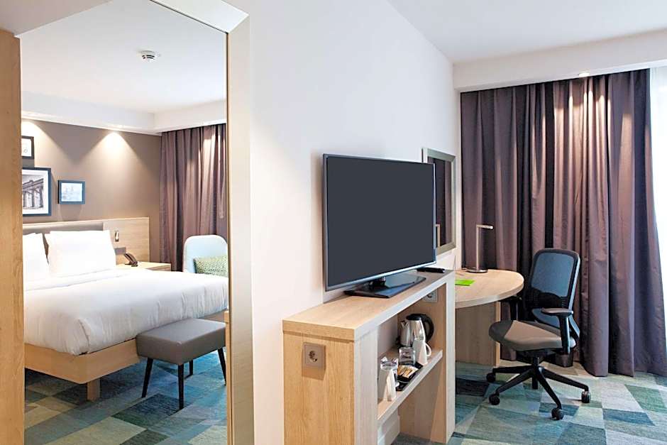 Hampton by Hilton Berlin City East Side Gallery