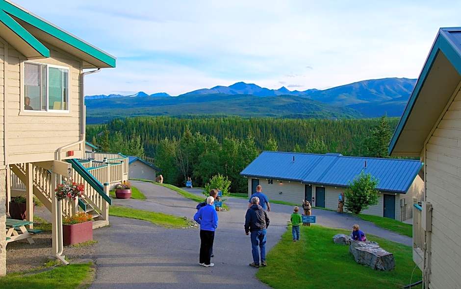 Denali Bluffs Hotel