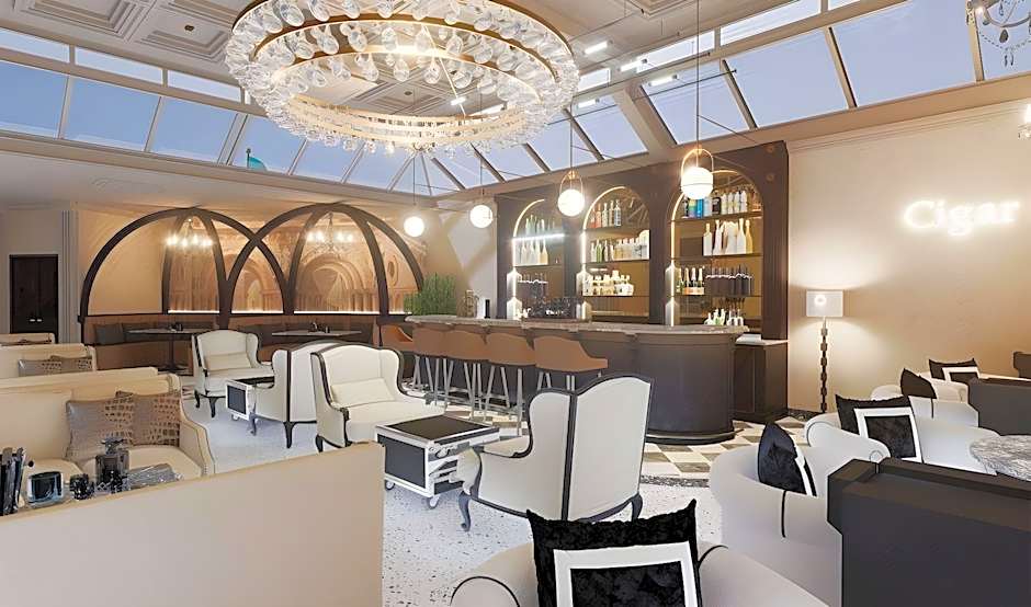 Chateau Du Village Patong