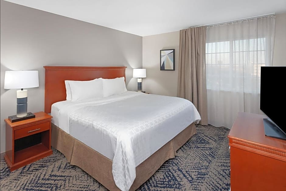 Candlewood Suites Louisville North