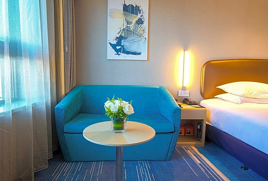 Holiday Inn Express Chifeng Hongshan By IHG