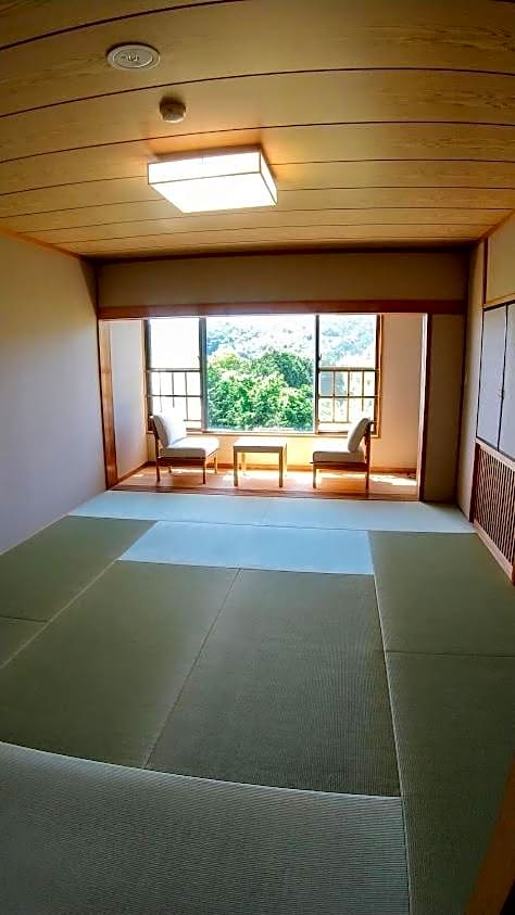 FUTO HOUSE -Ippon no Enpitsu-