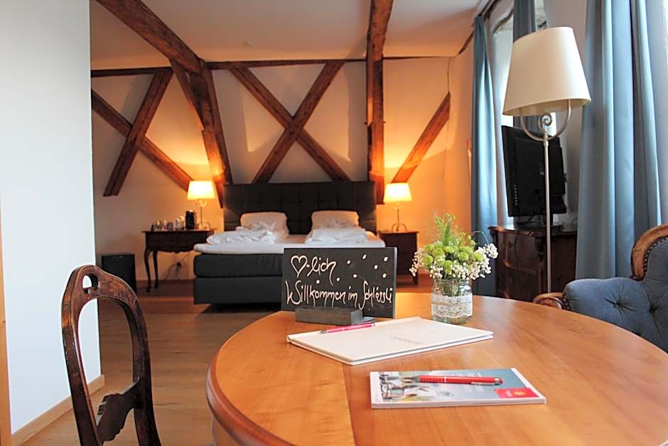 Hotel Restaurant Schlössli Sax