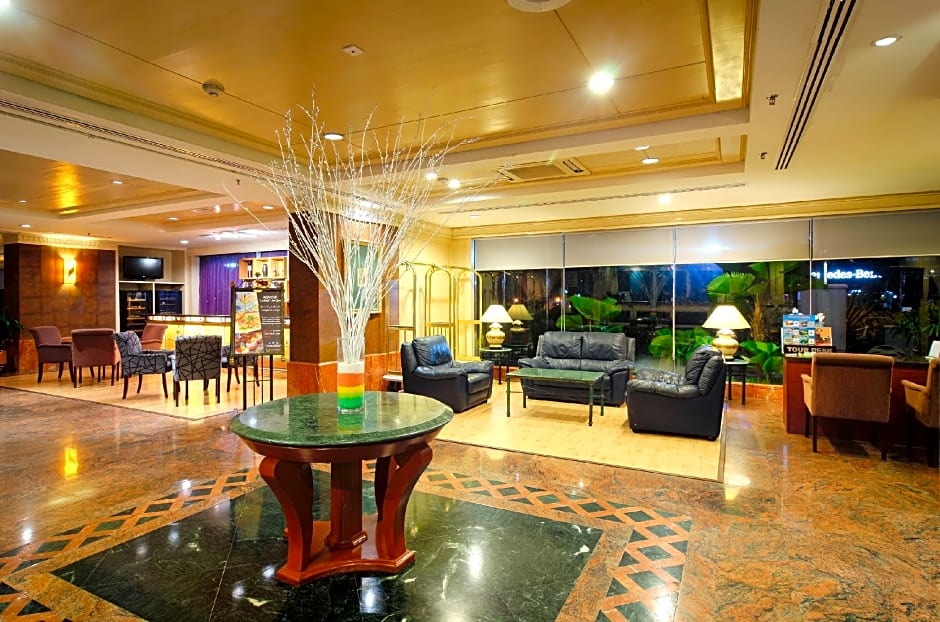 Hotel Shangri-La