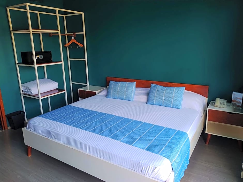 Hotel Momotus Tuxtla - Desayuno incluido