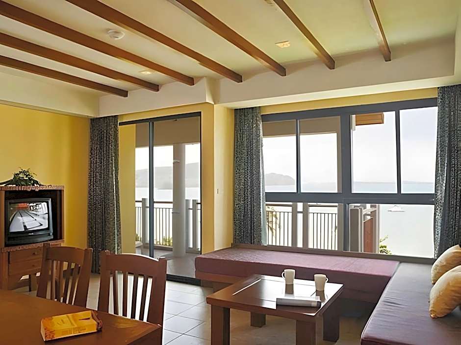 By The Sea Hotel Panwa Beach