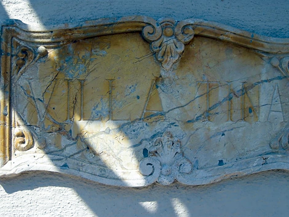 Villa Tina Hotel