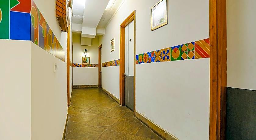 FabHotel Premium Nest