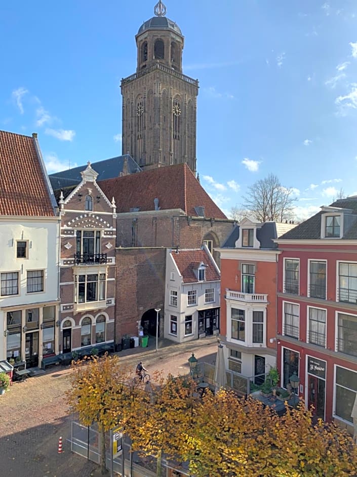 Kleinschalig Hostel in Deventer, hartje stad, aan de IJssel,
