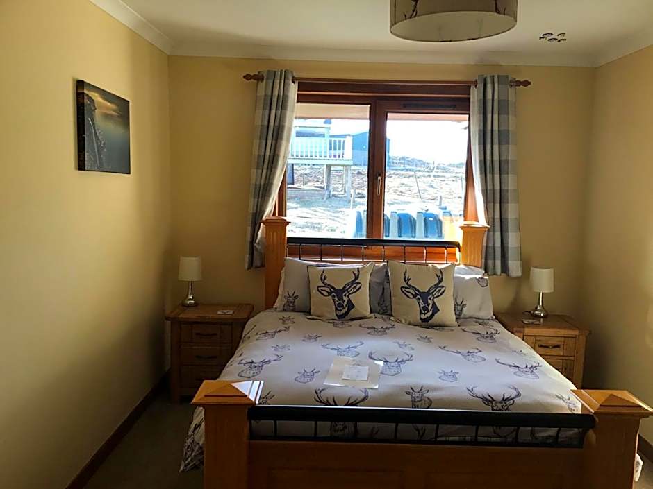 House On The Falls Bed & Breakfast – Portree