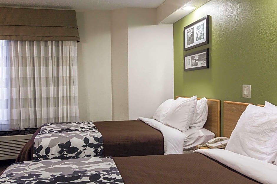 Rodeway Inn Austell Six Flags