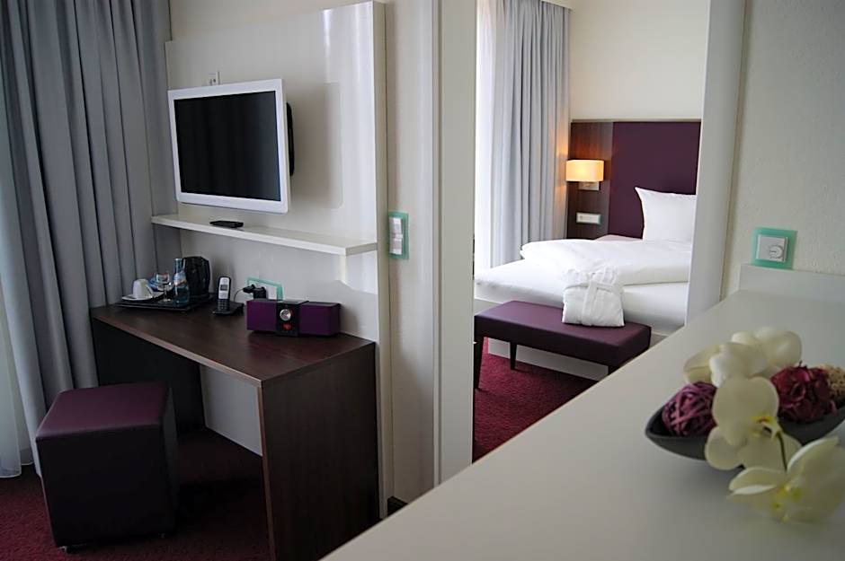 Photo 1 of 8 of Junior Suite