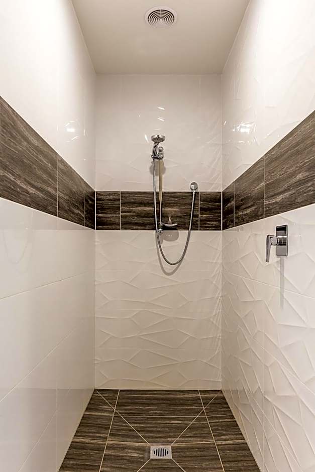 Talisman Hotel & Restaurant