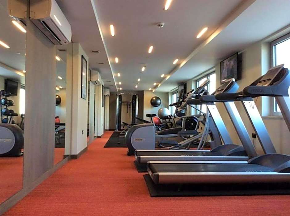 Clayton Hotel Chiswick