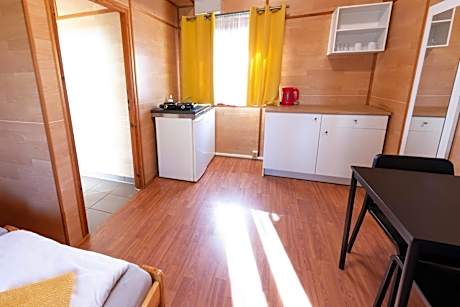 Double Cabin