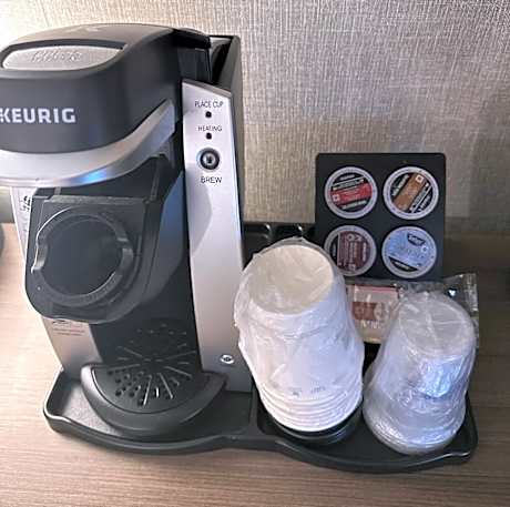 King Suite with Sofa Bed and Kitchenette - Non-Smoking