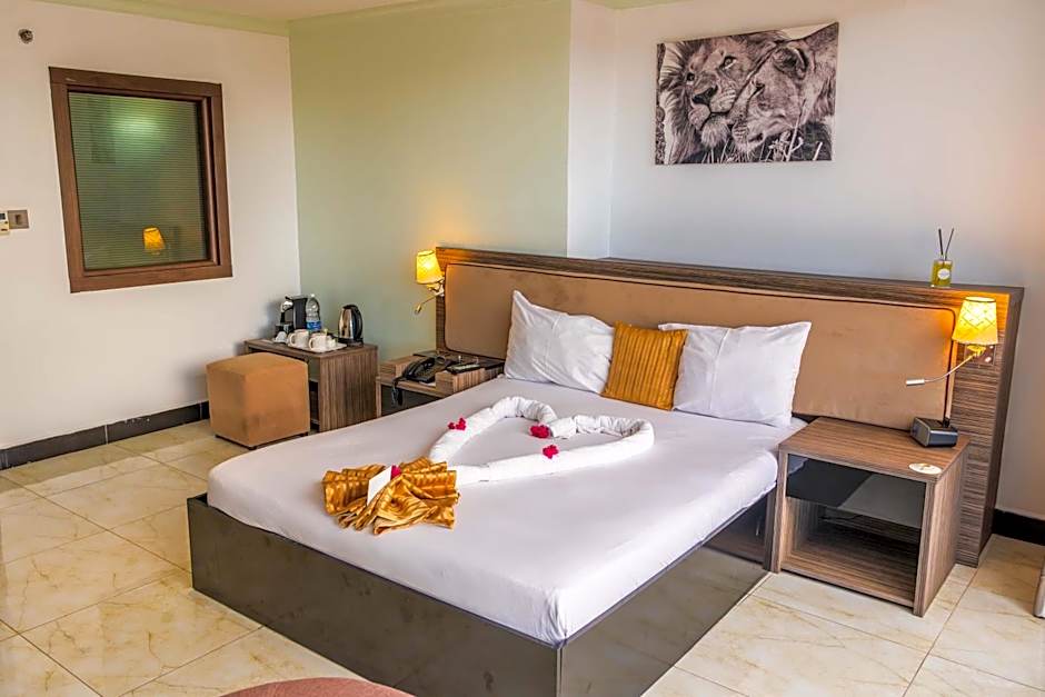 Golden Tulip Dar Es Salaam City Center Hotel