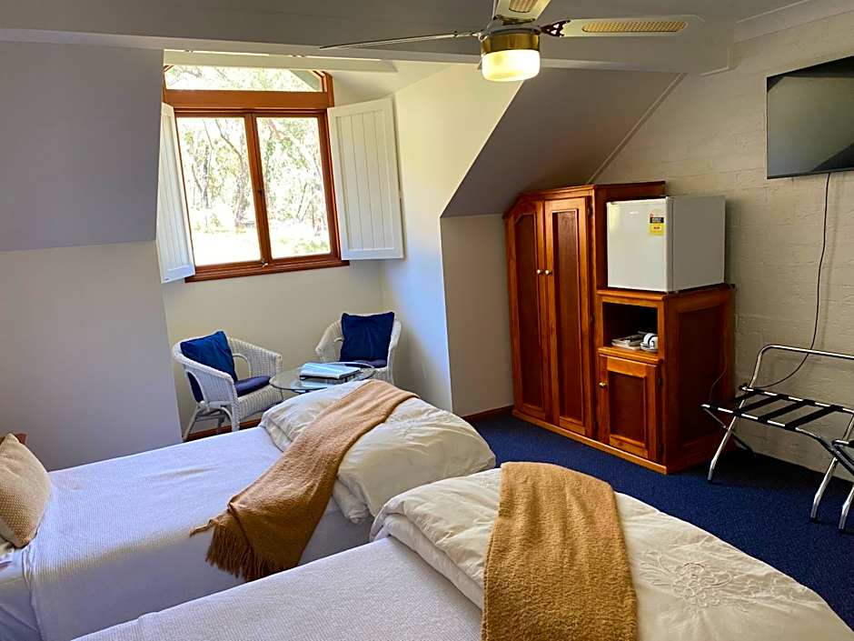 Girraween Country Inn