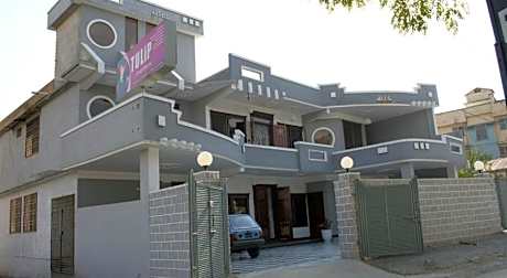 Tulip Guest House Abbottabad