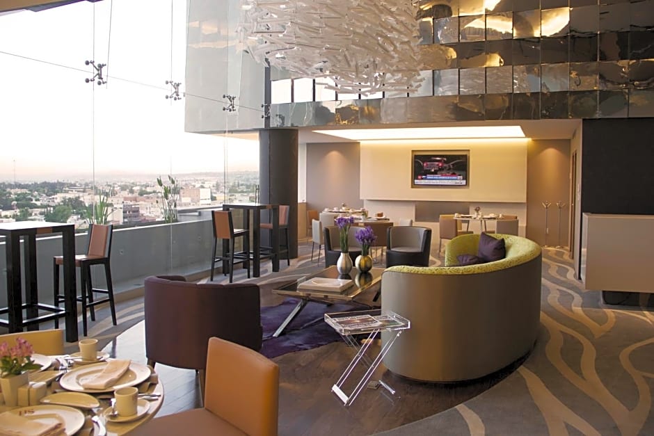 HS HOTSSON Hotel Leon