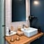 Syraka Design Rooms & Suites