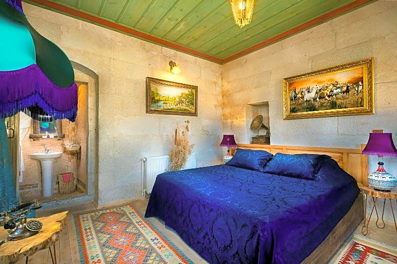 Cappadocia Splendid Cave Hotel
