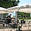 L'Hôtel by Hostellerie du Château