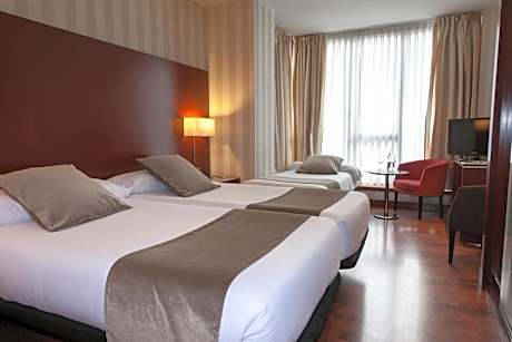 Twin Room with Extra Bed