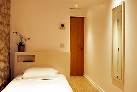 Superior Single Room with Terrace