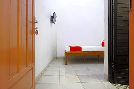 Hotel O Almeerah Homestay Syariah Near RS Hermina