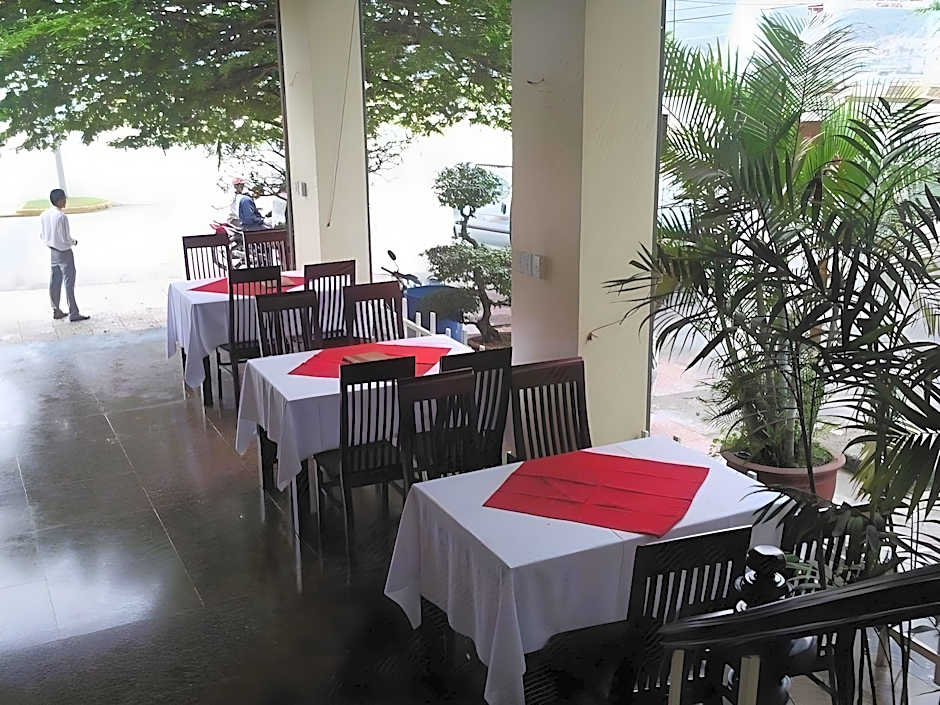 Catba Dream Hotel