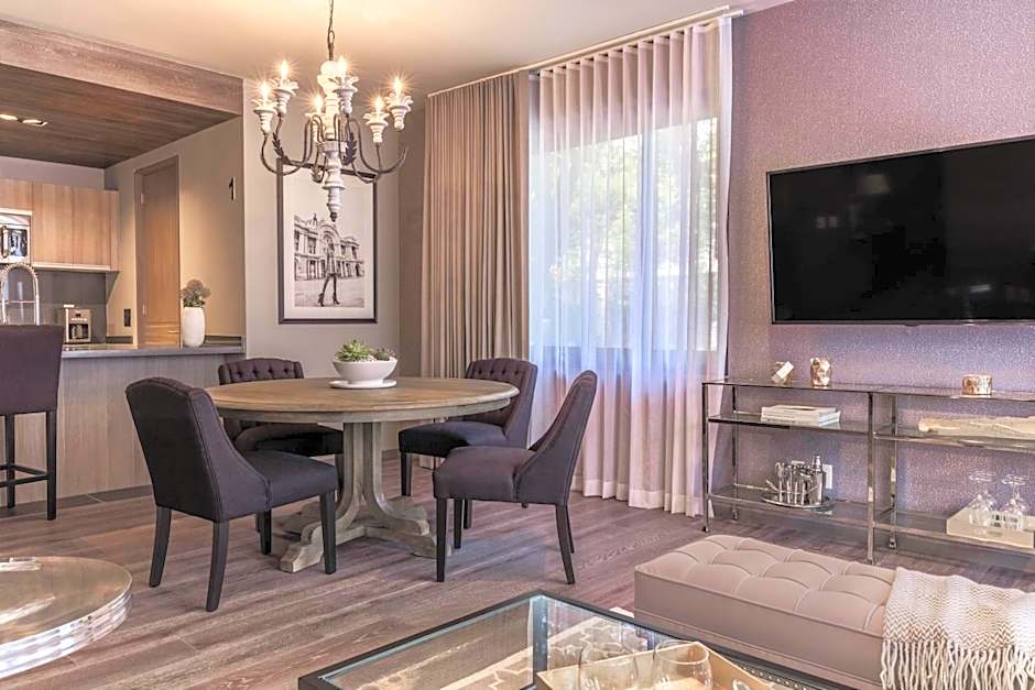 Mathias Luxury Plus by Viadora