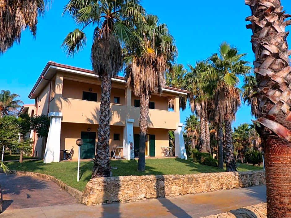 TH Le Castella - Baia degli Dei Village