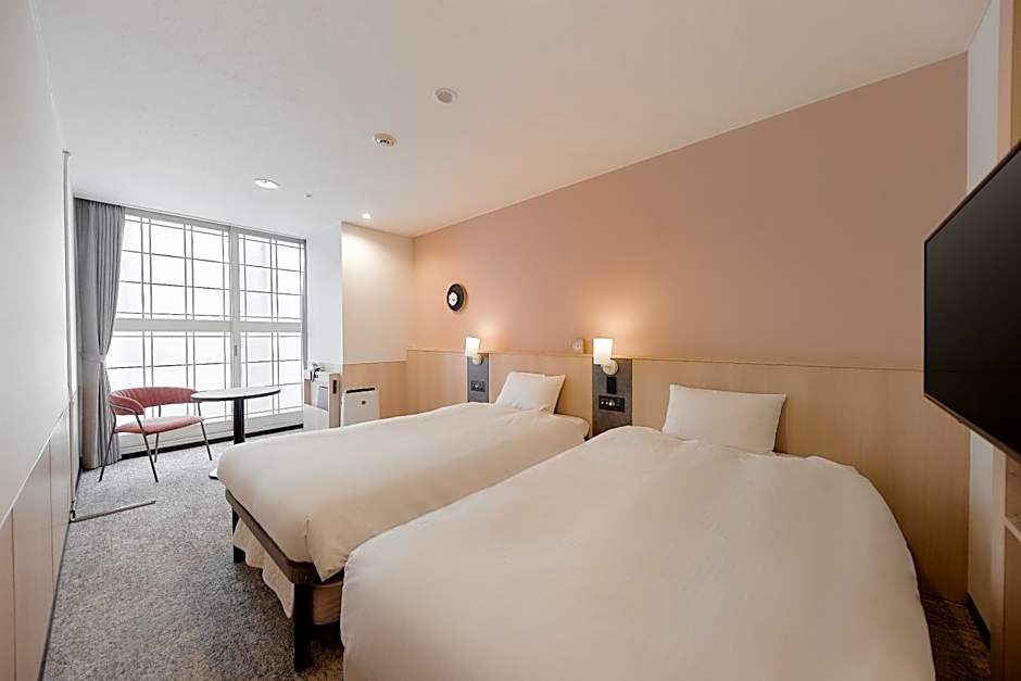 Photo 1 of 11 of Superior 2 Beds