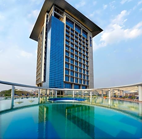 Radisson Blu Chattogram Bay View