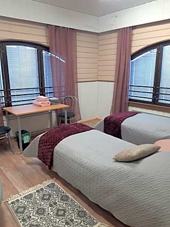 Twin Room with Shared Toilet