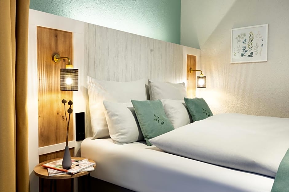 Hotel Engelbertz - Yggotel Pirol